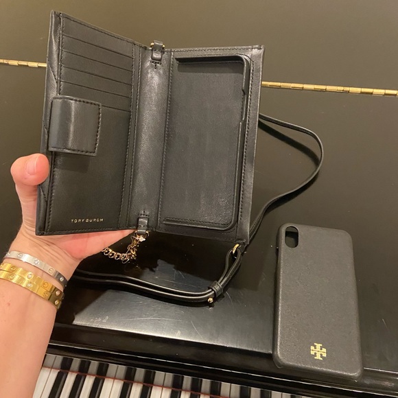 NWT authentic rare luxury minimalist Tory Burch Kira Chevron Phone Crossbody - Picture 11 of 17